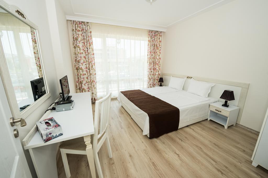 The Step Family Hotel ساني بيتش المظهر الخارجي الصورة