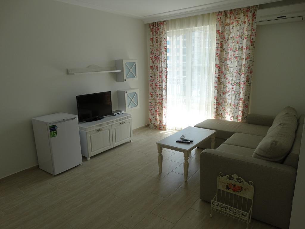The Step Family Hotel ساني بيتش الغرفة الصورة